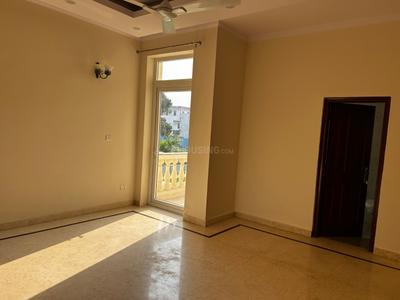 Bedroom Image of 7200 Sq.ft 6 BHK Villa for rent in Eros Rosewood City, Sector 49 Gurgaon for Rs. 400000