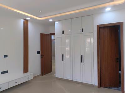 Bedroom Image of 1450 Sq.ft 4 BHK Builder Floor for sale in Sector 24 Rohini New Delhi for Rs. 20000000