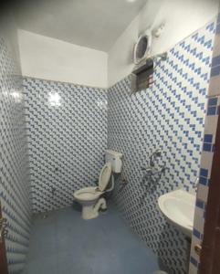 Bathroom Image of 720 Sq.ft 2 BHK Apartment / Flat for sale in Rampur Korba for Rs. 2450000