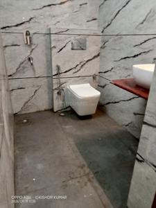 Bathroom Image of 2200 Sq.ft 4 BHK Apartment / Flat for sale in DDA Sector C Pocket 8, Vasant Kunj New Delhi for Rs. 49500000