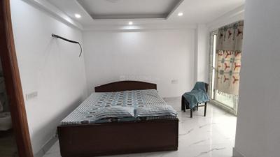 Bedroom Image of 1750 Sq.ft 3 BHK Builder Floor for sale in Vasant Kunj New Delhi for Rs. 18000000