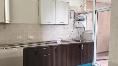Kitchen Image of 1486 Sq.ft 3 BHK Apartment / Flat for rent in RG Residency, Sector 120 Noida for Rs. 31000