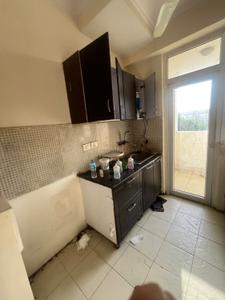 Kitchen Image of 940 Sq.ft 2.5 BHK Apartment / Flat for rent in Amrapali Silicon City, Sector 76 Noida for Rs. 30000