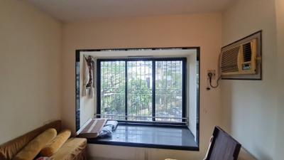Bedroom Image of 1800 Sq.ft 3 BHK Apartment / Flat for sale in Samarth Meghdoot, Andheri West Mumbai for Rs. 70000000