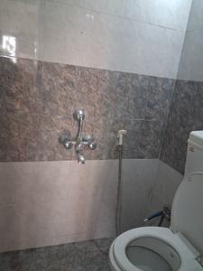 Bathroom Image of 650 Sq.ft 1 BHK Apartment / Flat for rent in Vishal Krishnas Blessing, Hadapsar Pune for Rs. 22000