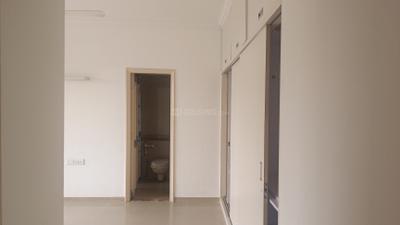 Bedroom Image of 1350 Sq.ft 3 BHK Apartment / Flat for rent in Raheja Acropolis, Chembur Mumbai for Rs. 95000