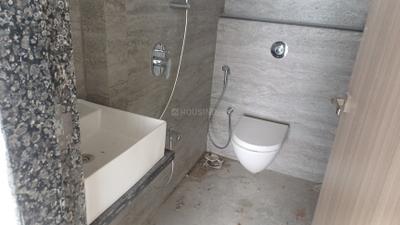 Bathroom Image of 550 Sq.ft 1 BHK Apartment / Flat for rent in Paradigm Antalya, Jogeshwari West Mumbai for Rs. 46000
