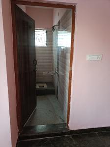 Bathroom Image of 550 Sq.ft 2 BHK Builder Floor for rent in Banashankari Bengaluru for Rs. 14000