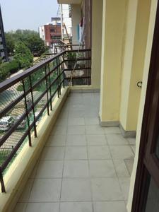 Balcony Image of 1050 Sq.ft 2 BHK Apartment / Flat for rent in Gaurs Gaur Ganga, Vaishali Ghaziabad for Rs. 30000
