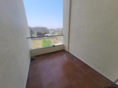 Balcony Image of 950 Sq.ft 2 BHK Apartment / Flat for sale in Ravinanda Skylights, Wagholi Pune for Rs. 6000000
