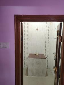 Bathroom Image of 1200 Sq.ft 3 BHK Independent House for rent in Saptapur Dharwad for Rs. 17000