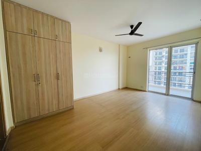 Bedroom Image of 1930 Sq.ft 3 BHK Apartment / Flat for sale in DLF Express Greens, Manesar Gurgaon for Rs. 14000000