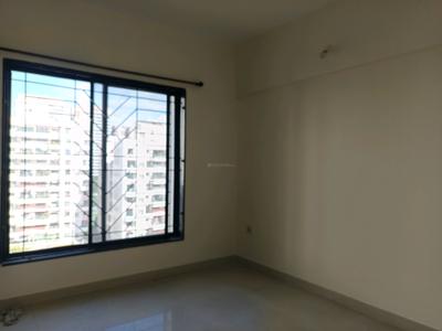 Bedroom Image of 1000 Sq.ft 2 BHK Apartment / Flat for rent in Magarpatta Roystonea, Magarpatta City Pune for Rs. 38000