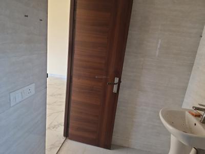 Image of 1069 Sq.ft 3 BHK Apartment / Flat for rent in SG Shikhar Height, Siddharth Vihar, Ghaziabad for Rs. 30500