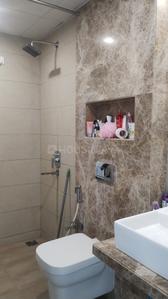 Bathroom Image of 1835 Sq.ft 3 BHK Apartment / Flat for sale in Peninsula Celestia Spaces, Parel Mumbai for Rs. 67500000