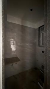 Bathroom Image of 491 Sq.ft 1 BHK Apartment / Flat for sale in Vaibhavlaxmi Queens Glory, Chembur Mumbai for Rs. 9600000