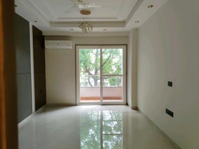 1+ 3bhk Flat for sale in m2k symphony floors
