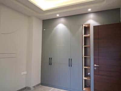 Bedroom Image of 1800 Sq.ft 3 BHK Builder Floor for sale in Paschim Vihar New Delhi for Rs. 36000000