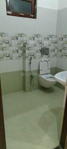 Bathroom Image of 600 Sq.ft 2 BHK Villa for rent in Gomti Nagar Lucknow for Rs. 11000