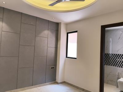 Bedroom Image of 2700 Sq.ft 4 BHK Builder Floor for sale in Palam Vihar Gurgaon for Rs. 35500000