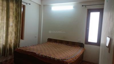 Bedroom Image of 980 Sq.ft 1 BHK Apartment / Flat for rent in Tutikandi Shimla for Rs. 15000