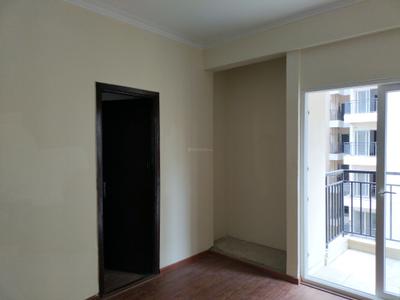 Bedroom Image of 975 Sq.ft 2 BHK Apartment / Flat for sale in Amrapali Verona Heights, Noida Extension Greater Noida for Rs. 7142500