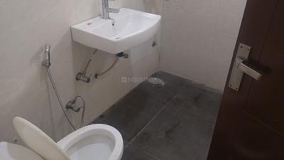 Image of 1850 Sq.ft 3 BHK Apartment / Flat for rent in Highland Apartment, Sector 12 Dwarka, New Delhi for Rs. 42000