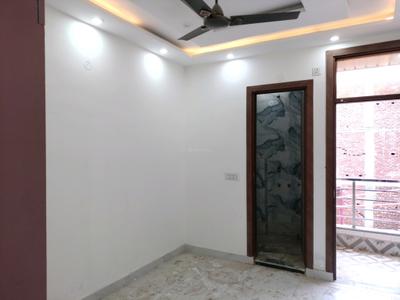 Bedroom Image of 950 Sq.ft 3 BHK Builder Floor for sale in Sector 16 Dwarka New Delhi for Rs. 7500000
