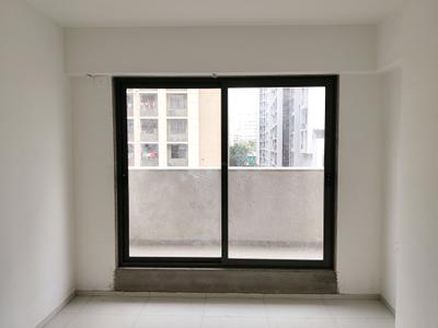 Bedroom Image of 955 Sq.ft 1.5 BHK Apartment / Flat for sale in Godrej Vananta, Jagatpur Ahmedabad for Rs. 4200000