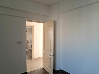 Bedroom Image of 1069 Sq.ft 2 BHK Apartment / Flat for sale in Paras Tierea, Sector 137 Noida for Rs. 9500000