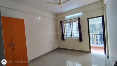 Bedroom Image of 1047 Sq.ft 2 BHK Apartment / Flat for rent in Peninsula Pinnacles, Thyvakanahally Bengaluru for Rs. 17000