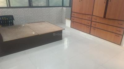Bedroom Image of 1000 Sq.ft 2 BHK Apartment / Flat for rent in Maharashtra Co-Operative Housing Society, Yerawada Pune for Rs. 30000