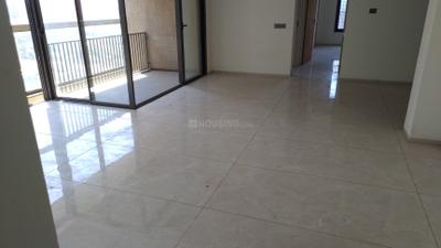 Living Room Image of 2187 Sq.ft 3 BHK Apartment / Flat for sale in Vinayak Sapphire, Sargasan Gandhinagar for Rs. 11000000