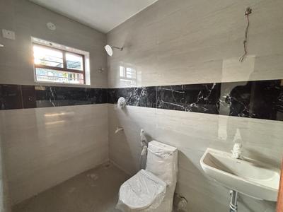 Bathroom Image of 1500 Sq.ft 3 BHK Duplex for sale in Varadharajapuram Chennai for Rs. 9000000