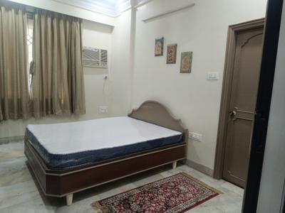 Bedroom Image of 4000 Sq.ft 4.5 BHK Independent House for rent in Chembur Mumbai for Rs. 250000