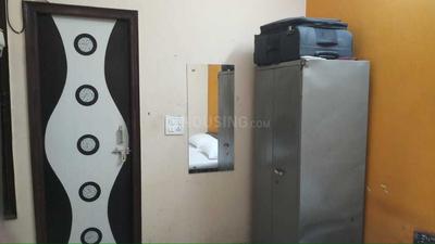 Bedroom Image of Vinayak Girls PG in Sector 38, Gurgaon