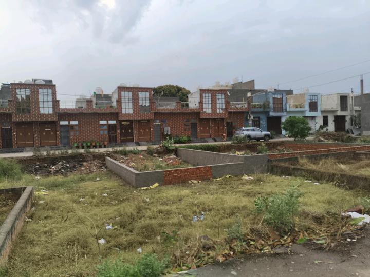 Radha krishna socity Main Image 1