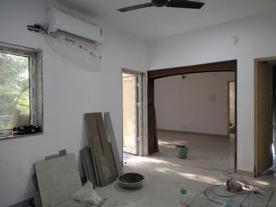 Dining Area Image of 1550 Sq.ft 3 BHK Apartment / Flat for sale in DDA Vasant Kunj, Vasant Kunj New Delhi for Rs. 41000000