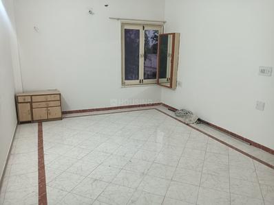 Bedroom Image of 2750 Sq.ft 4 BHK Apartment / Flat for rent in Gulbai Tekra Ahmedabad for Rs. 45000