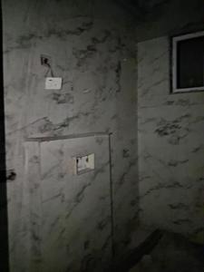 Common Bathroom Image of 1050 Sq.ft 2 BHK Apartment / Flat for sale in DM Infra, Sector 102 Noida for Rs. 4100000