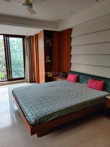 Bedroom Image of 3000 Sq.ft 3 BHK Apartment / Flat for sale in Amrapali Amrapali Lake Road, Kalighat Kolkata for Rs. 50000000