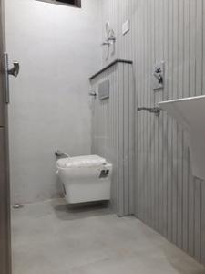 Common Bathroom Image of 540 Sq.ft 2 BHK Apartment / Flat for sale in Dwarka Mor New Delhi for Rs. 3200000