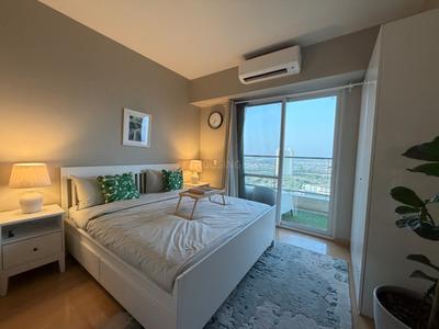 Bedroom Image of 2350 Sq.ft 3.5 BHK Apartment / Flat for rent in DLF One Midtown, Karampura New Delhi for Rs. 90000