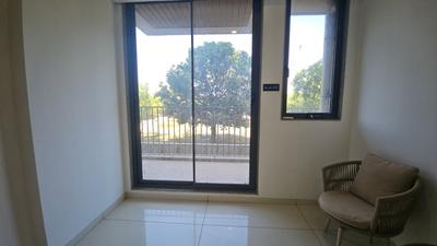 Living Room Image of 1750 Sq.ft 3 BHK Apartment / Flat for sale in Reflection, Shela Ahmedabad for Rs. 7900000