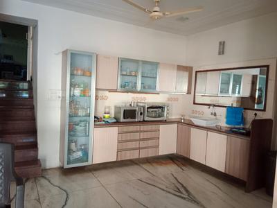 Kitchen Image of 1800 Sq.ft 3 BHK Apartment / Flat for rent in Navrangpura Ahmedabad for Rs. 50000
