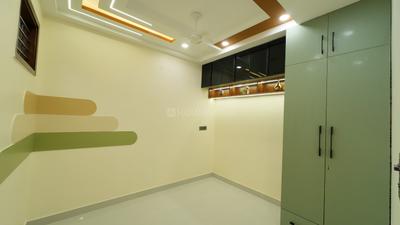 Bedroom Image of 750 Sq.ft 3 BHK Apartment / Flat for sale in Sector 15 Dwarka New Delhi for Rs. 6000000