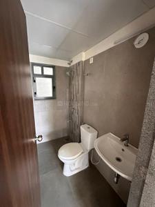 Bathroom Image of 1510 Sq.ft 3 BHK Apartment / Flat for rent in Adani Amogha, Shantigram Ahmedabad for Rs. 28000