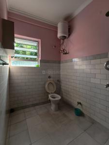 Bathroom Image of 2250 Sq.ft 3 BHK Apartment / Flat for sale in Behala Chowrasta Kolkata for Rs. 10500000