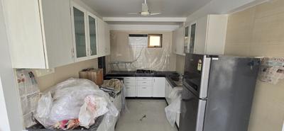 Kitchen Image of 1270 Sq.ft 2 BHK Apartment / Flat for sale in Casablanca Apt, Bandra West Mumbai for Rs. 57000000