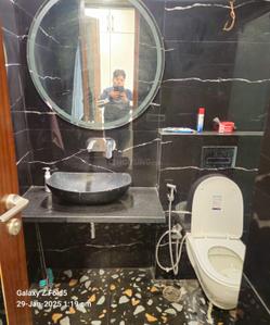 Bathroom Image of 1250 Sq.ft 3 BHK Apartment / Flat for sale in Shanti Apartments, Sector 13 Rohini New Delhi for Rs. 21500000
